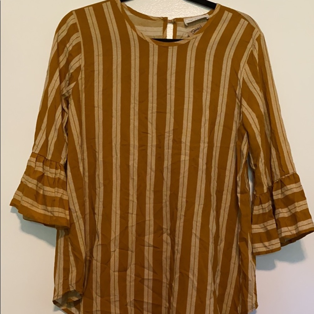 Betsey’s Boutique Shop blouse
